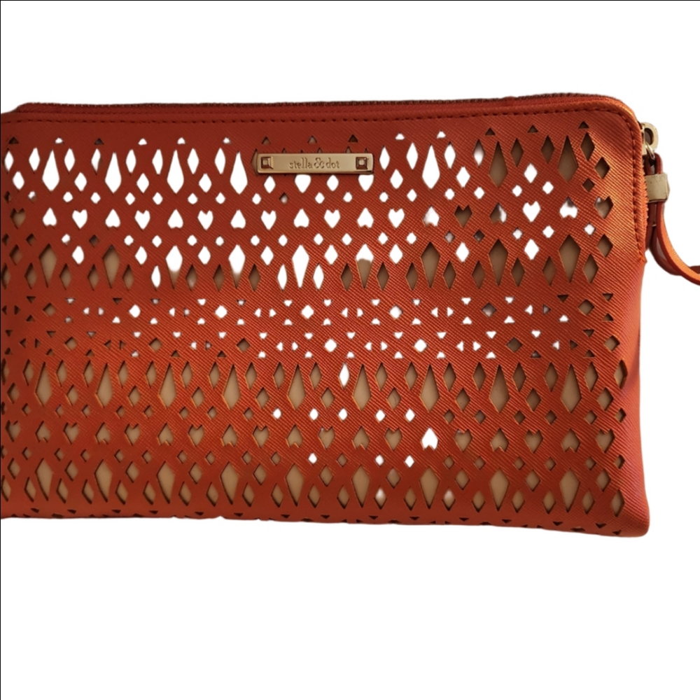 Stella and Dot Coral Cutout Clutch